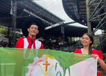 ORGULLO OCAMPENSE: LA PAREJA PARÉ-ROSALES SE CONSAGRÓ SUBCAMPEONA NACIONAL DE DANZA TRADICIONAL.