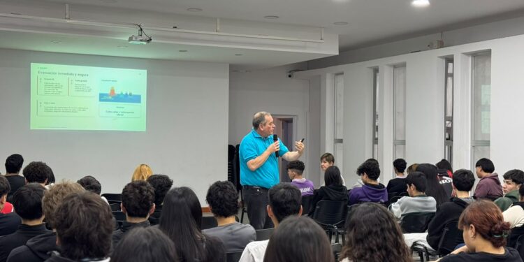 VILLA OCAMPO: COMENZARON LAS CHARLAS DE CONCIENTIZACIÓN Y PREVENCIÓN FRENTE AL FENÓMENO DE EL NIÑO.