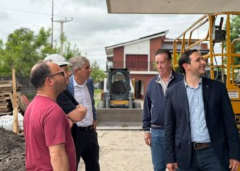 EL INTENDENTE CRISTIAN MAREGA RECIBIÓ A AUTORIDADES PROVINCIALES PARA RECORRER IMPORTANTES OBRAS EN VILLA OCAMPO.